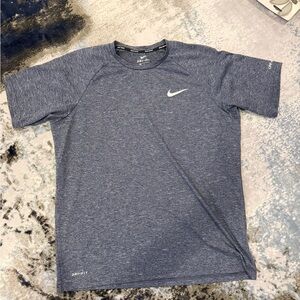 Nike Short Sleeve Dri-FIT Tee in Heathered Navy Blue